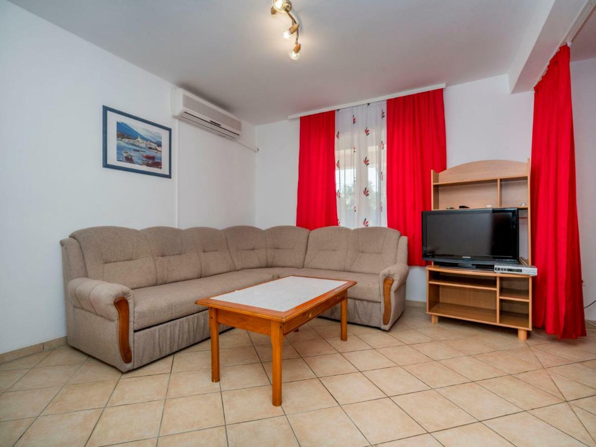 Apartment Hilde Blue-1 By Interhome Μεντουλίν Εξωτερικό φωτογραφία